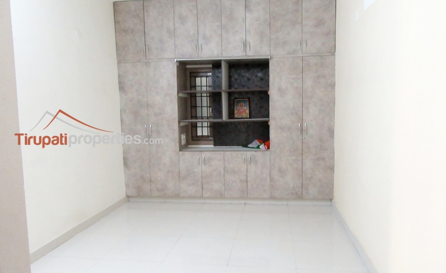1070 Sft South Facing #2Bhk #Resale #FlatforSale Near Vikuntapuram Arch, #Tirupati